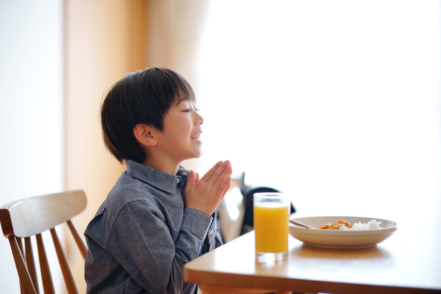 朝食を食べ終わるのに時間がかかる